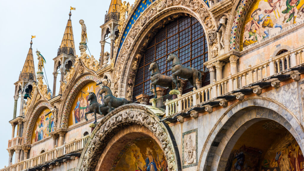 Detalhe da Basílica de São Marcos, Veneza - Itália
